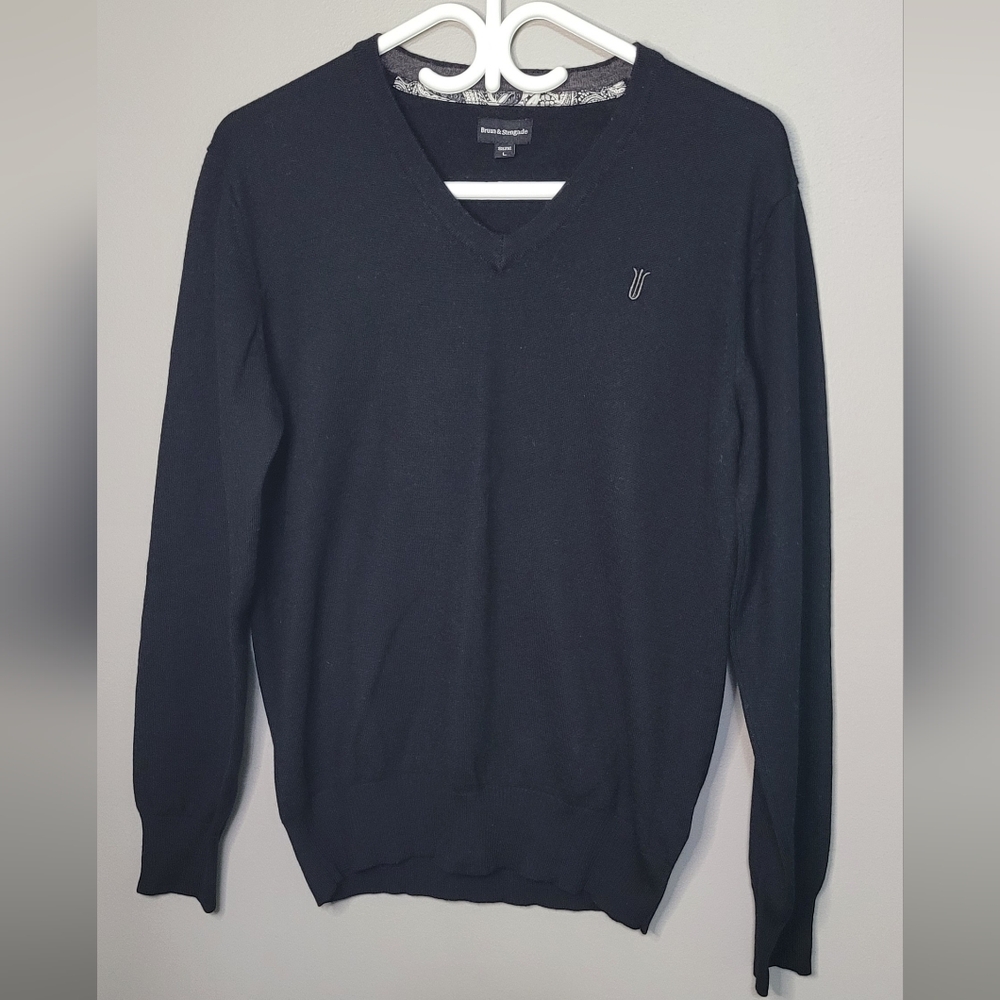 Bruun & Stengade Men's Black V-Neck Sweater Wool Blend Classic Wardrobe Staple